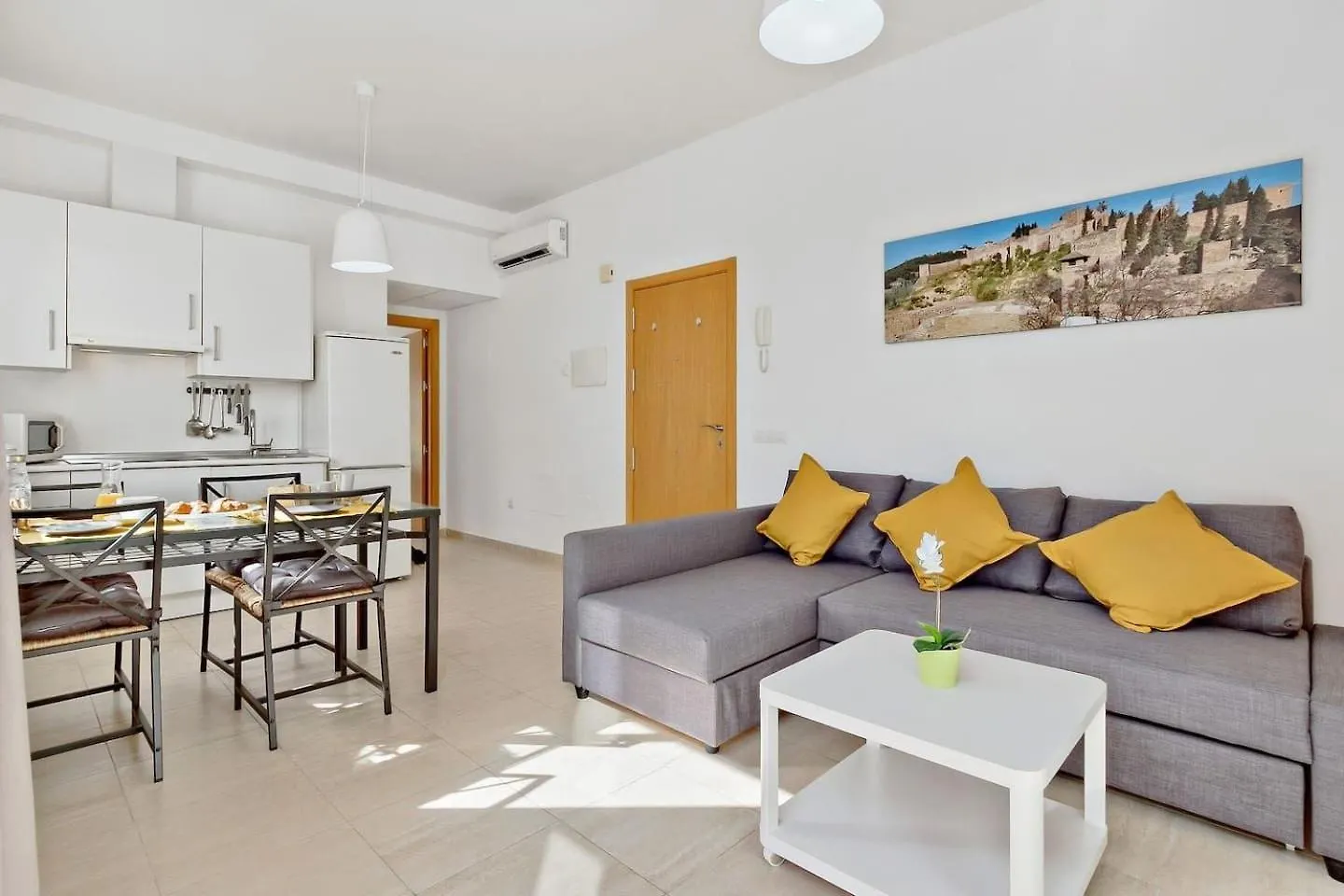 Apartamento En Malaga Centro 2C 0*,